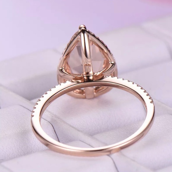 ✨BEST SELLER✨Massive 18K Morganite Ring✨ - Picture 4 of 7